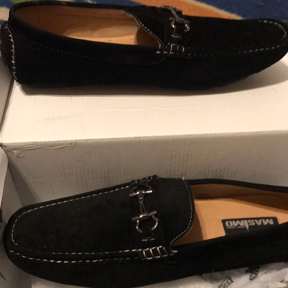 Dress shoes